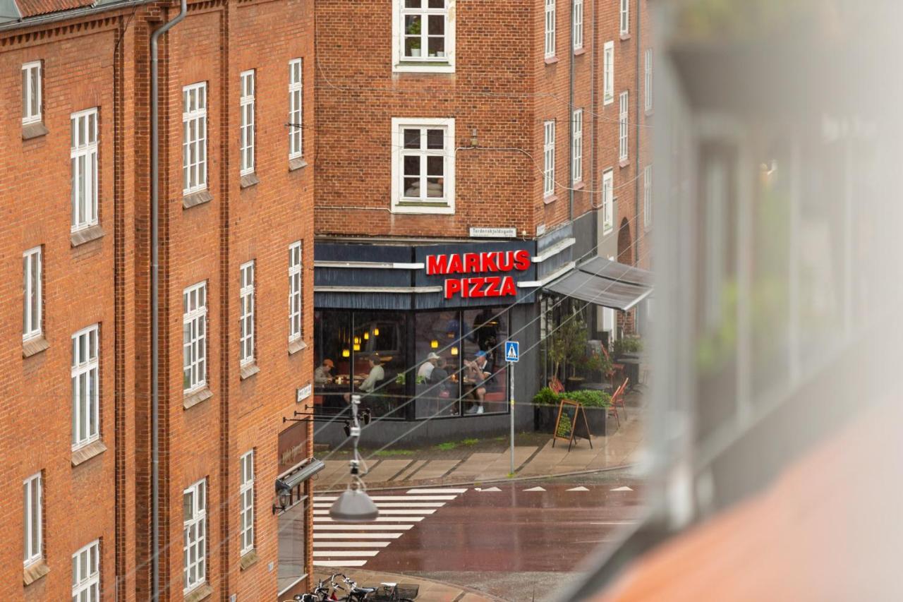 Come Stay In Penthouse With Room For 2-People Århus Εξωτερικό φωτογραφία